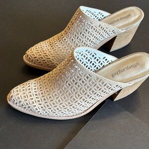 Jeffery Campbell mules